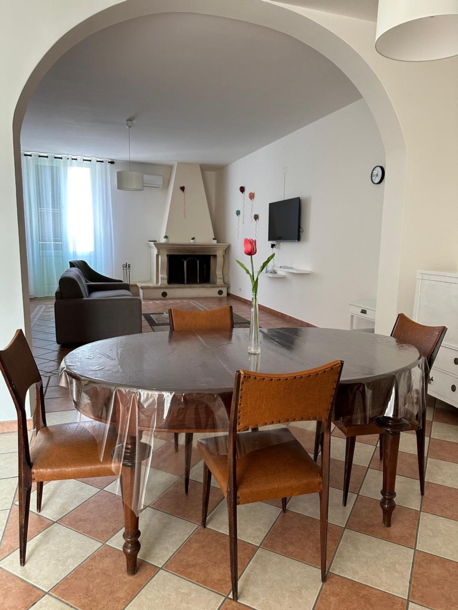 Palazzo Dei Pavoni Lejlighed Brindisi Eksteriør billede